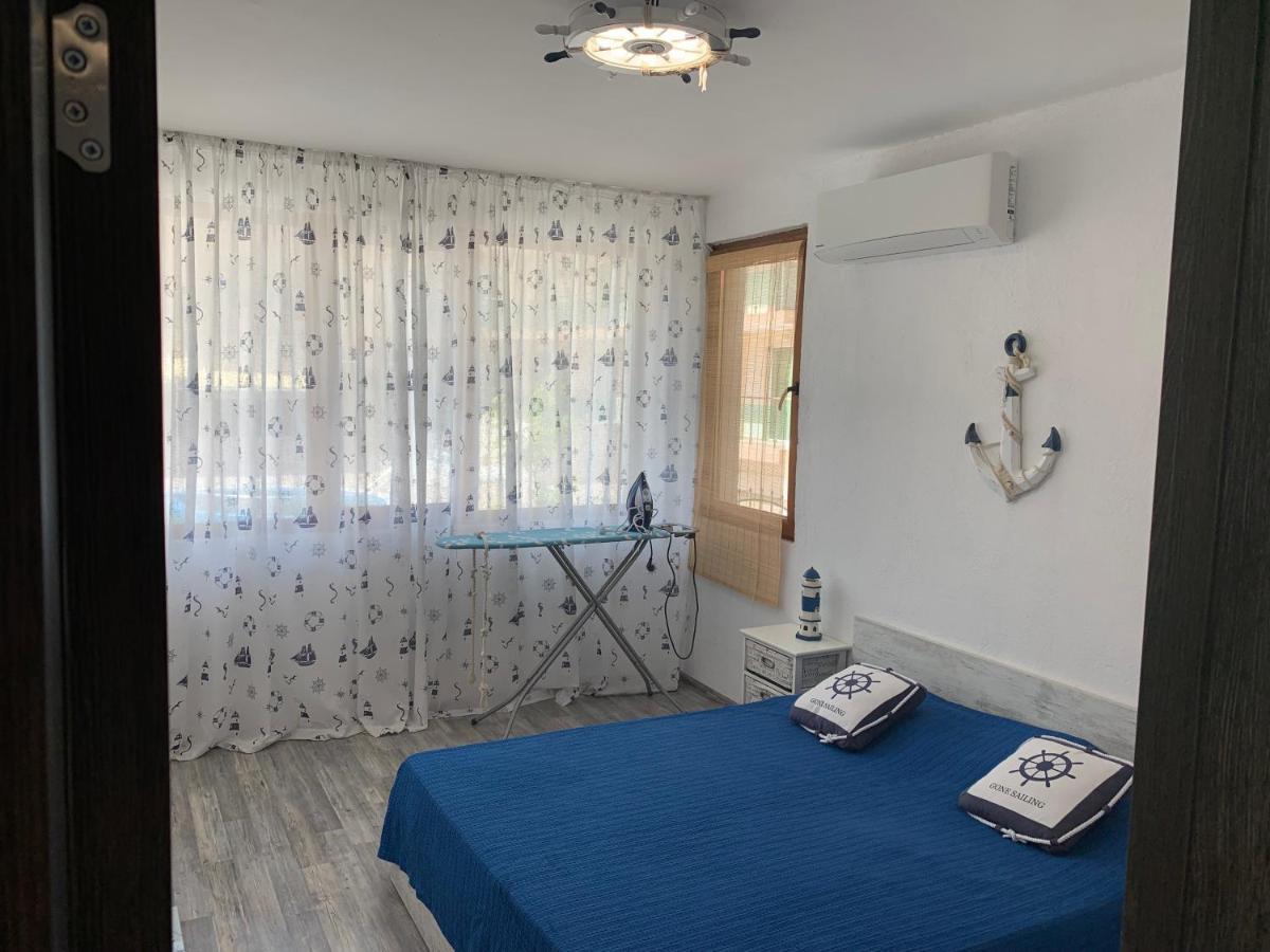Oasis By The Sea Apartment Primorsko Bagian luar foto